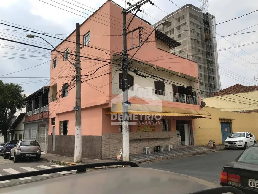 Foto 1 de Prédio Comercial com 8 Quartos à venda, 250m² em Ponte Alta, Aparecida