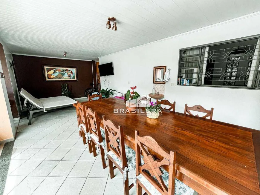 Foto 1 de Casa com 3 Quartos à venda, 266m² em Setor Urias Magalhães, Goiânia