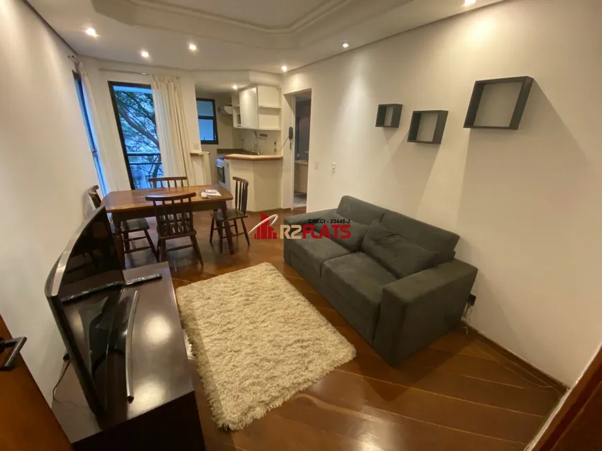Foto 1 de Flat com 1 Quarto para alugar, 35m² em Vila Nova Conceição, São Paulo