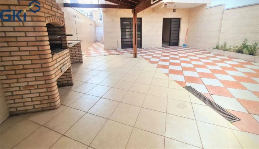 Foto 1 de Sobrado com 4 Quartos à venda, 200m² em Vila Guarani, São Paulo