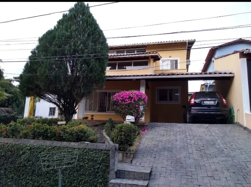 Foto 1 de Casa de Condomínio com 3 Quartos à venda, 201m² em Pendotiba, Niterói