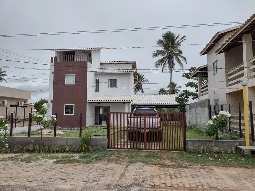 Foto 1 de Casa de Condomínio com 6 Quartos à venda, 220m² em Barra do Jacuípe, Camaçari