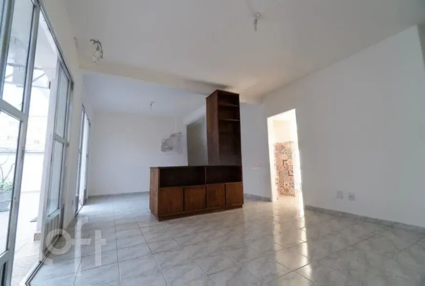 Foto 1 de Apartamento com 4 Quartos à venda, 154m² em Bela Vista, São Paulo