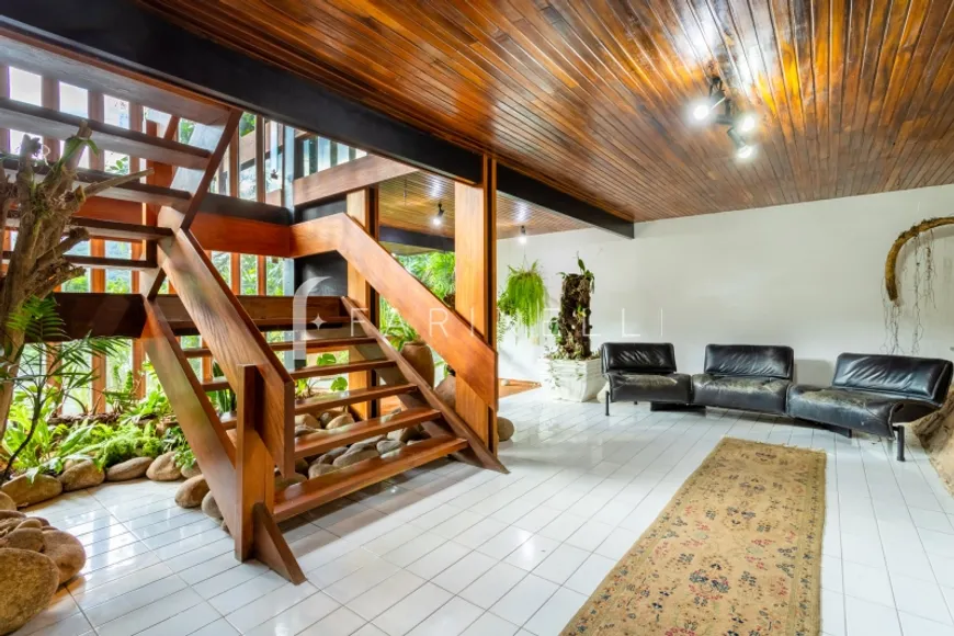 Foto 1 de Casa com 5 Quartos à venda, 825m² em Gávea, Rio de Janeiro