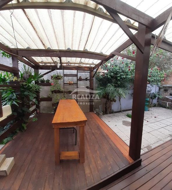 Casa de Condomínio na Rua Salseiro, Condominio Cantegril em Viamão, por R$  583.000 - Viva Real