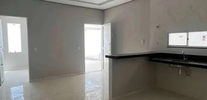 Foto 1 de Casa com 3 Quartos à venda, 130m² em Ribeira, Salvador