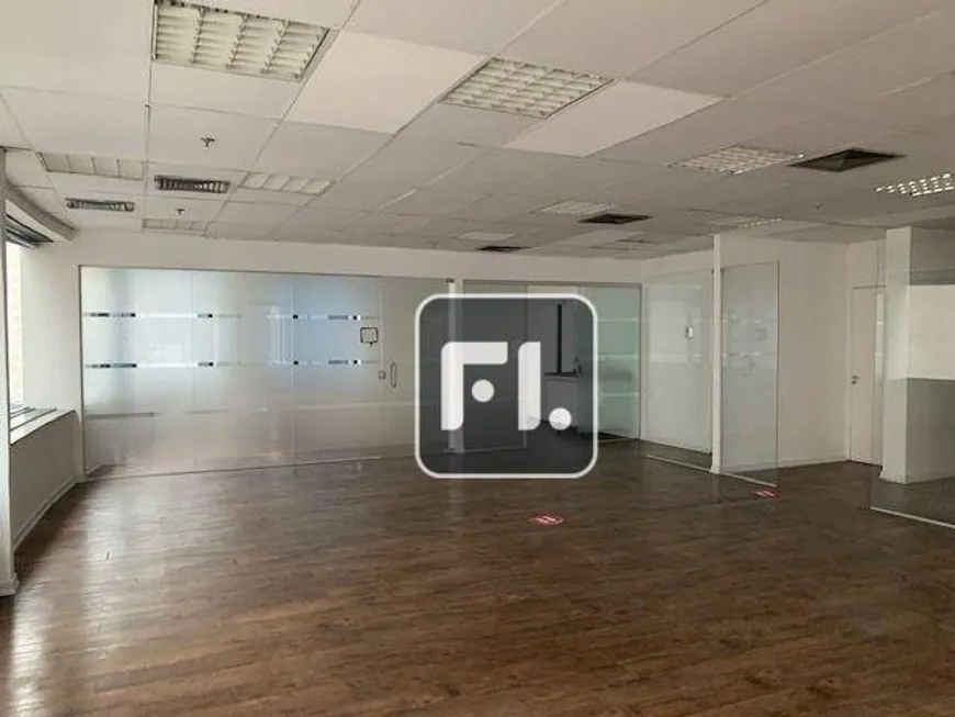 Foto 1 de Sala Comercial para alugar, 156m² em Vila Olímpia, São Paulo