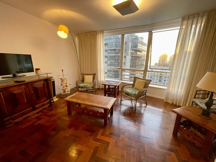 Foto 1 de Apartamento com 2 Quartos para venda ou aluguel, 90m² em Barra da Tijuca, Rio de Janeiro