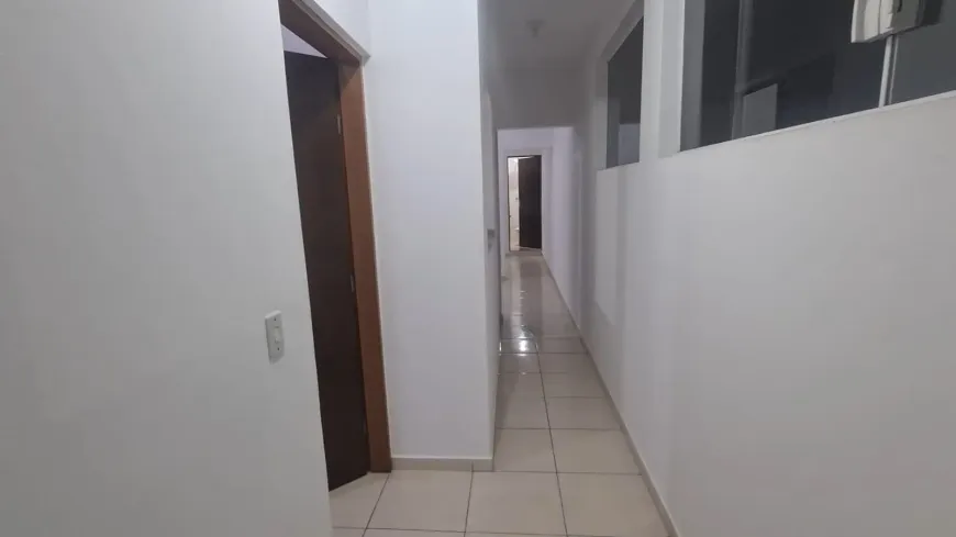 Foto 1 de Casa com 2 Quartos para alugar, 50m² em Vila Viana, Barueri