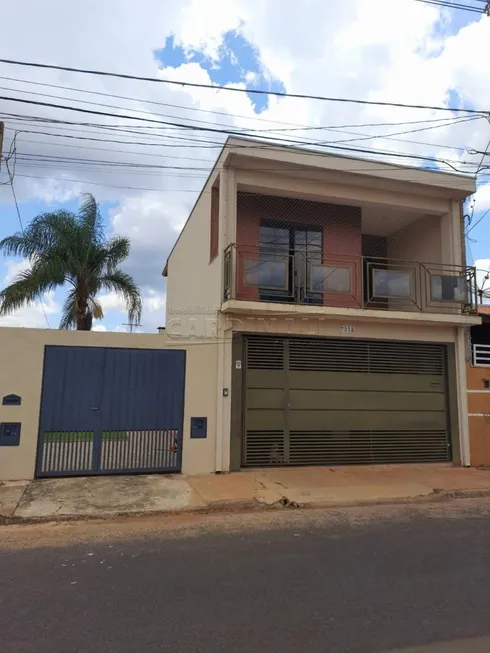 Foto 1 de Casa com 2 Quartos à venda, 180m² em Jardim Embare, São Carlos