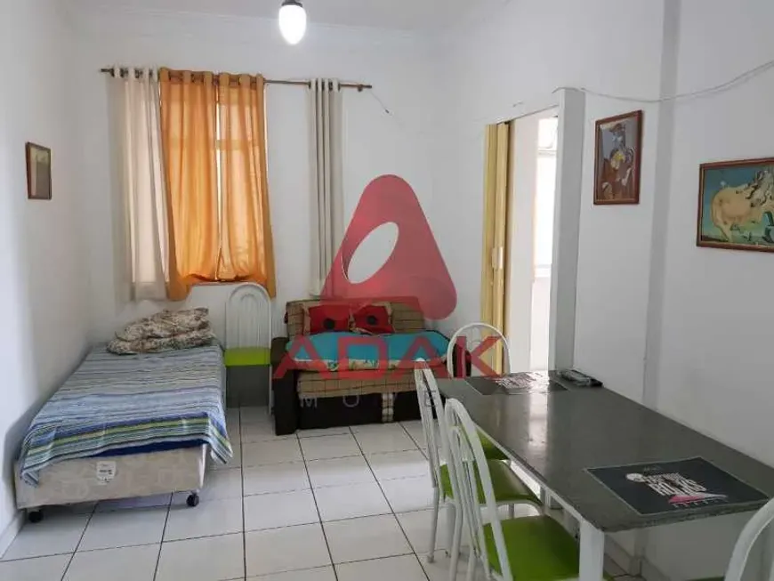 Foto 1 de Apartamento com 2 Quartos à venda, 56m² em Leme, Rio de Janeiro