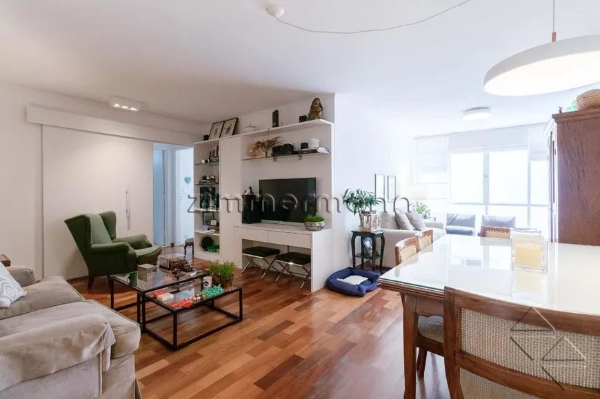 Foto 1 de Apartamento com 3 Quartos à venda, 115m² em Jardim Paulista, São Paulo