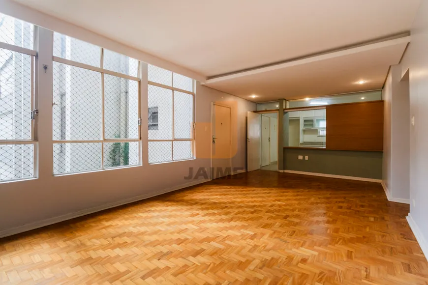 Foto 1 de Apartamento com 3 Quartos à venda, 127m² em Higienópolis, São Paulo