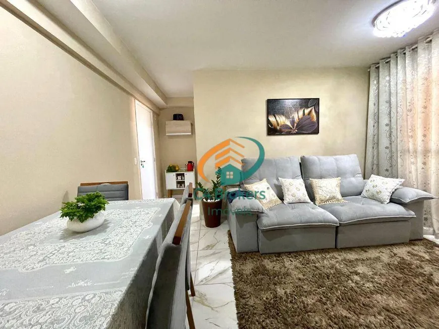 Foto 1 de Apartamento com 2 Quartos à venda, 52m² em Jardim Eugenia, Guarulhos