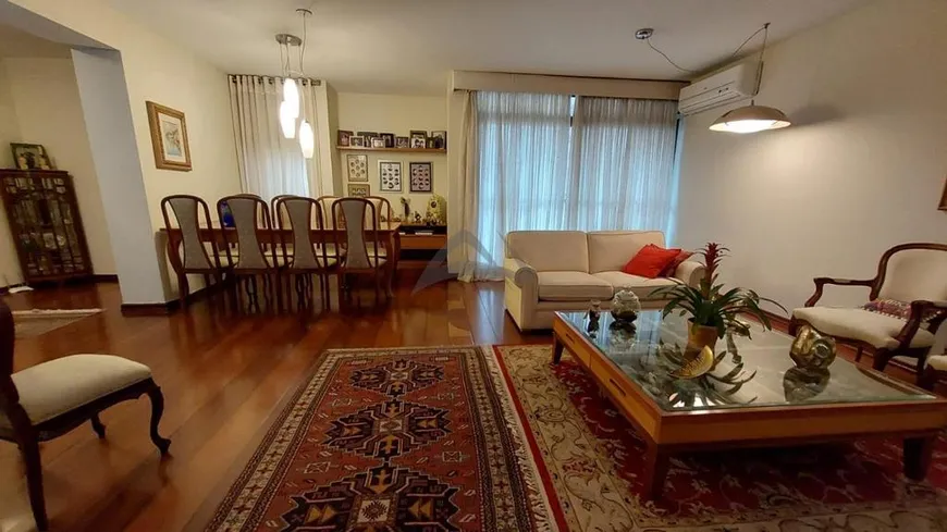 Foto 1 de Apartamento com 4 Quartos à venda, 230m² em Centro, Campinas