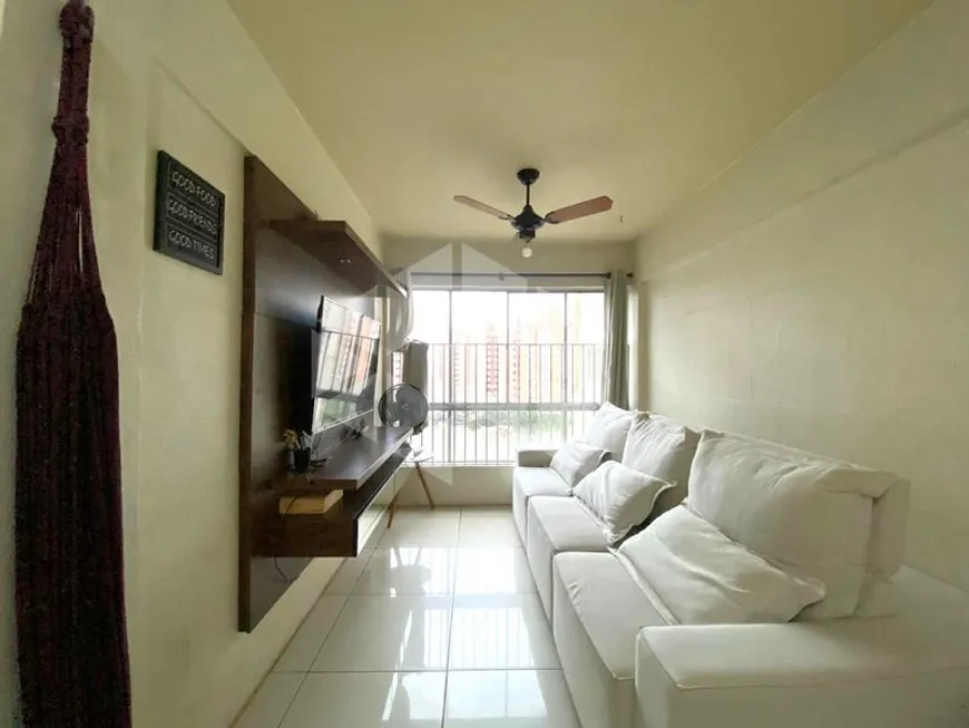 Foto 1 de Apartamento com 3 Quartos para alugar, 80m² em Partenon, Porto Alegre