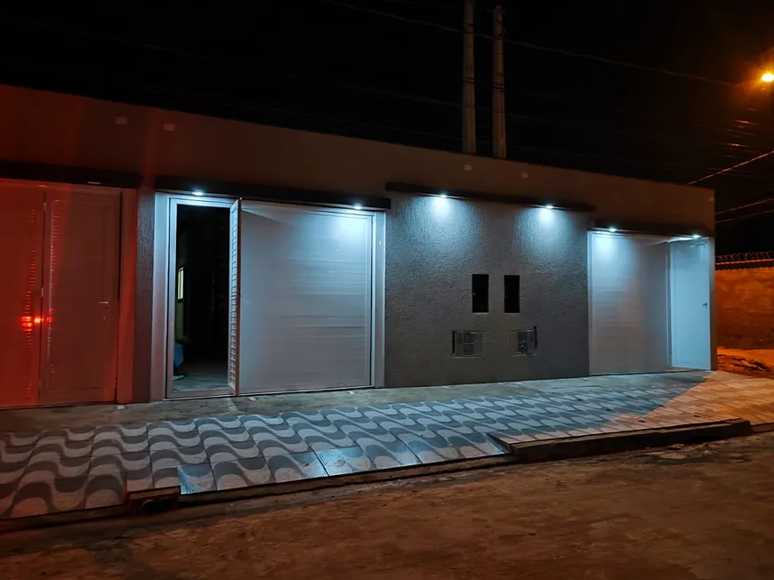 Foto 1 de Casa com 2 Quartos à venda, 71m² em Suarão, Itanhaém