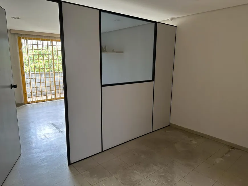 Foto 1 de Sala Comercial com 1 Quarto para alugar, 40m² em Centro, Londrina