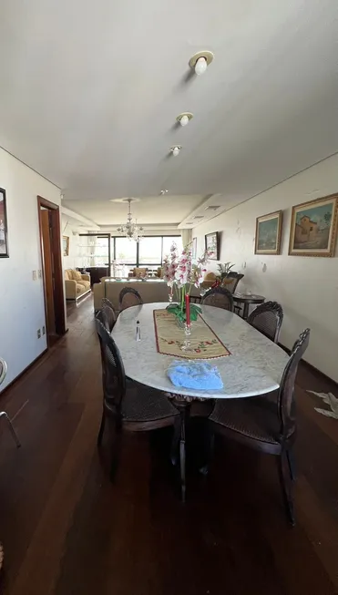 Foto 1 de Apartamento com 4 Quartos à venda, 340m² em Graça, Salvador