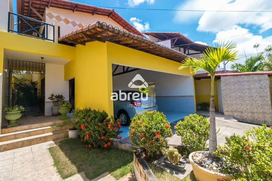 Foto 1 de Casa com 4 Quartos à venda, 284m² em Capim Macio, Natal