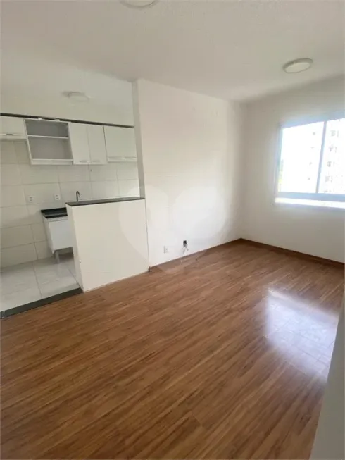 Foto 1 de Apartamento com 2 Quartos para alugar, 48m² em Tremembé, São Paulo