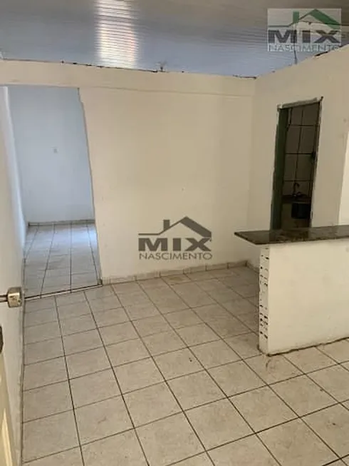 Foto 1 de Casa com 1 Quarto para alugar, 40m² em Paulicéia, São Bernardo do Campo