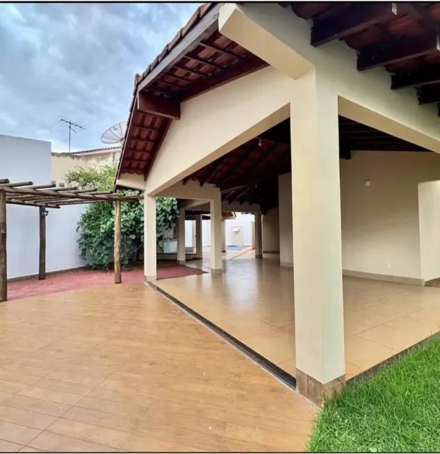 Foto 1 de Casa com 3 Quartos à venda, 180m² em Centro, Barra Velha