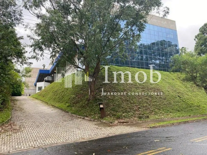 Foto 1 de Galpão/Depósito/Armazém à venda, 2500m² em Ponunduva, Cajamar