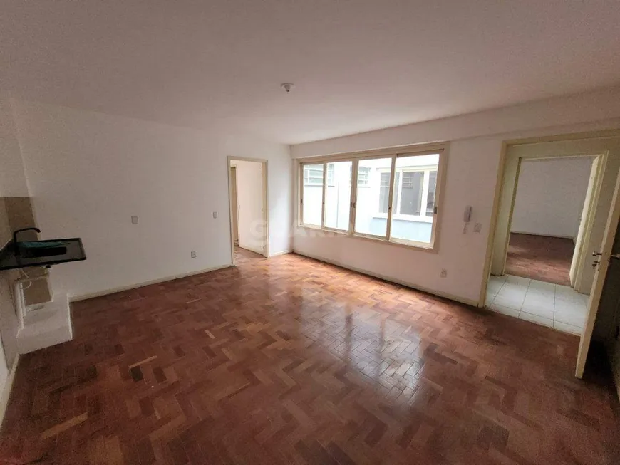 Foto 1 de Apartamento com 2 Quartos para alugar, 68m² em Cidade Baixa, Porto Alegre