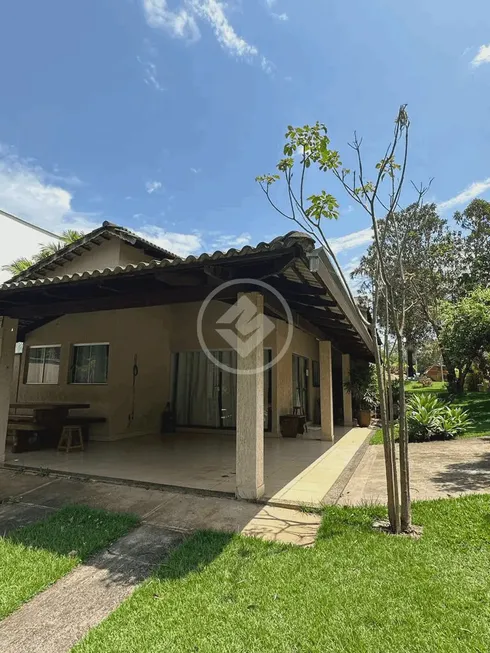 Foto 1 de Casa de Condomínio com 4 Quartos à venda, 182m² em Condomínio do Lago, Goiânia