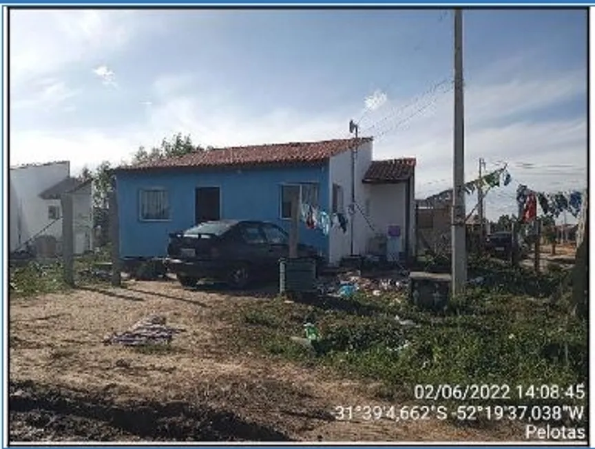 Foto 1 de Casa com 2 Quartos à venda, 150m² em Três Vendas, Pelotas