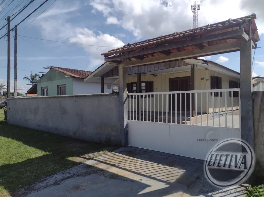 Foto 1 de Casa com 2 Quartos à venda, 375m² em Piçarras, Guaratuba