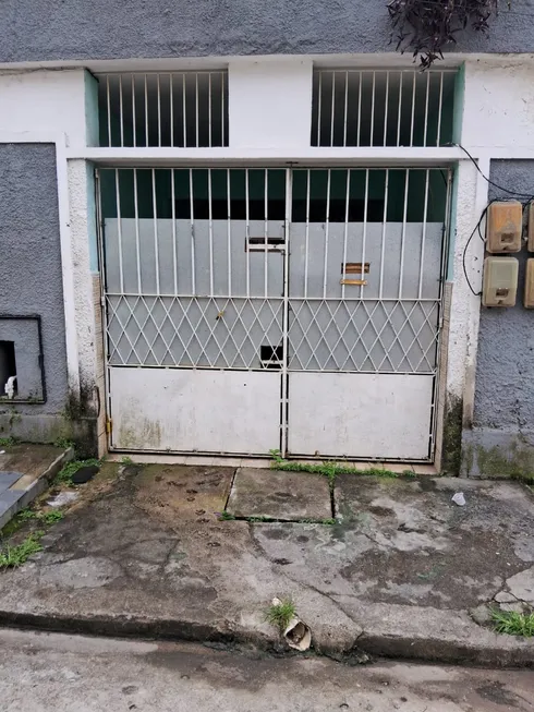 Foto 1 de Casa com 2 Quartos à venda, 72m² em Rocha, São Gonçalo