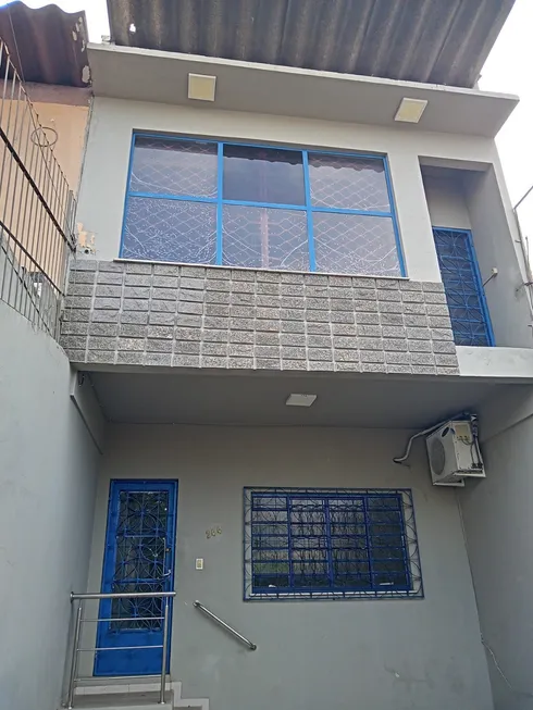 Foto 1 de Casa com 11 Quartos à venda, 244m² em Centro, Manaus