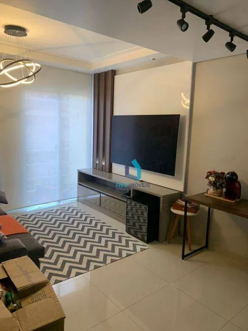 Foto 1 de Casa com 2 Quartos à venda, 101m² em Vila Castelo, São Paulo