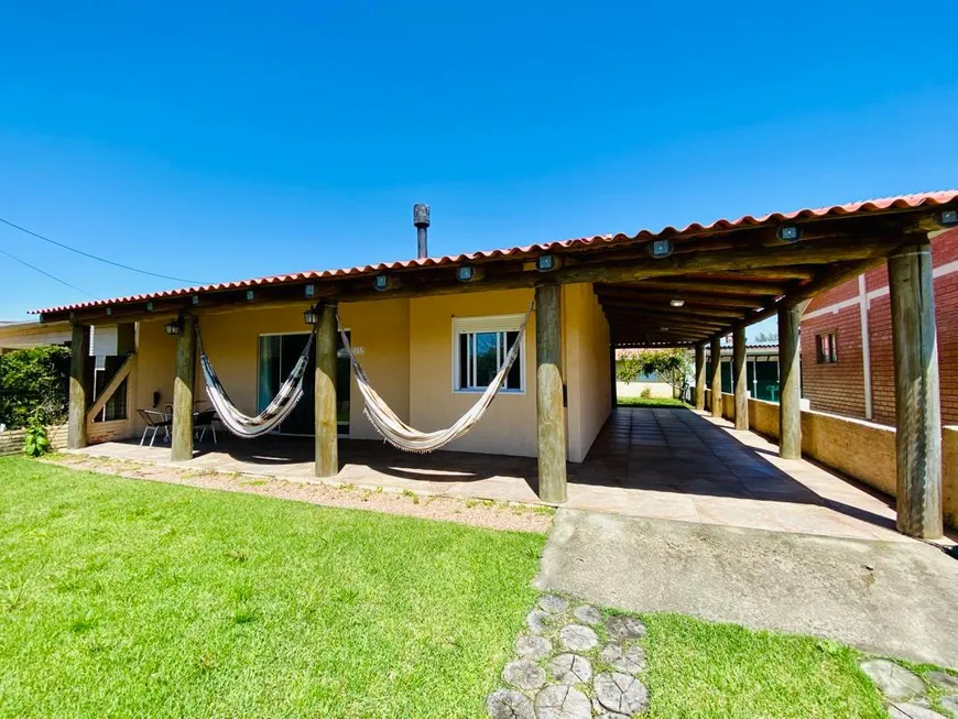 Foto 1 de Casa com 4 Quartos à venda, 130m² em Rainha Do Mar, Xangri-lá