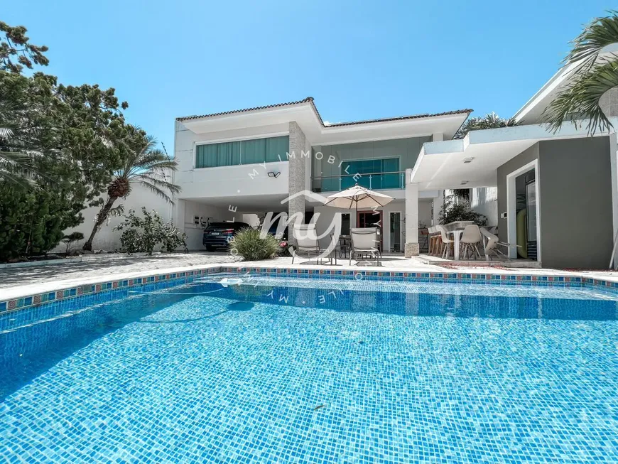 Foto 1 de Casa de Condomínio com 4 Quartos à venda, 309m² em Buraquinho, Lauro de Freitas