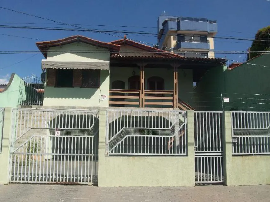 Foto 1 de Casa com 3 Quartos à venda, 360m² em Alvorada, Contagem