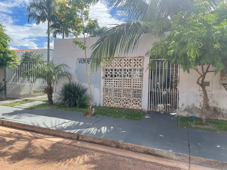 Foto 1 de Casa com 2 Quartos à venda, 48m² em Parque Residencial Universitário, Rondonópolis