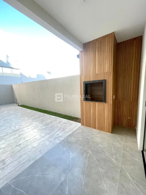 Foto 1 de Sobrado com 2 Quartos à venda, 90m² em Ingleses do Rio Vermelho, Florianópolis