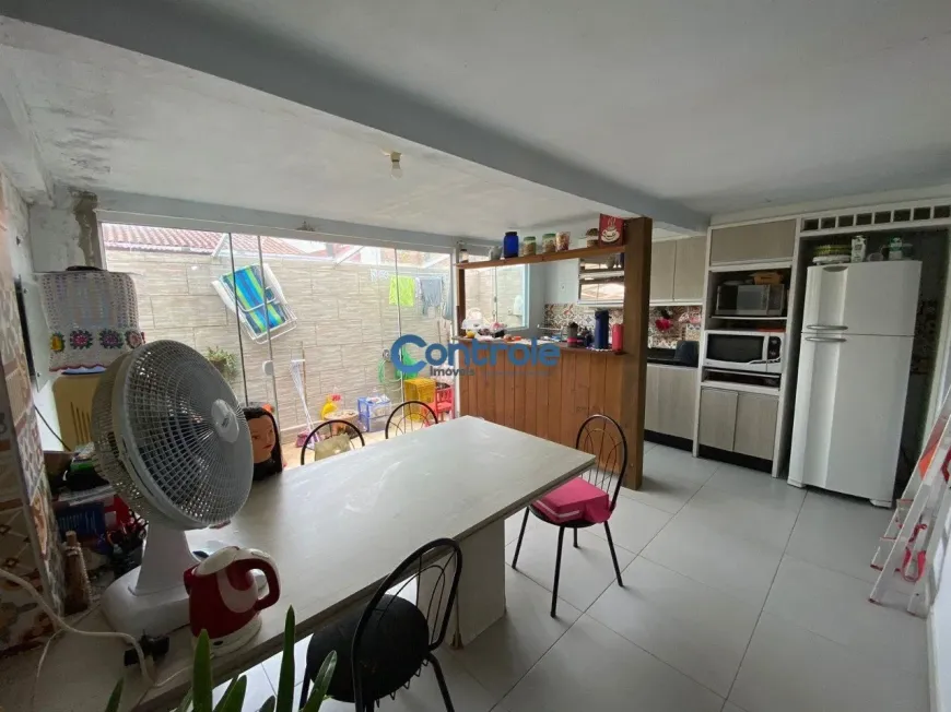 Foto 1 de Casa de Condomínio com 2 Quartos à venda, 41m² em Bela Vista, Palhoça