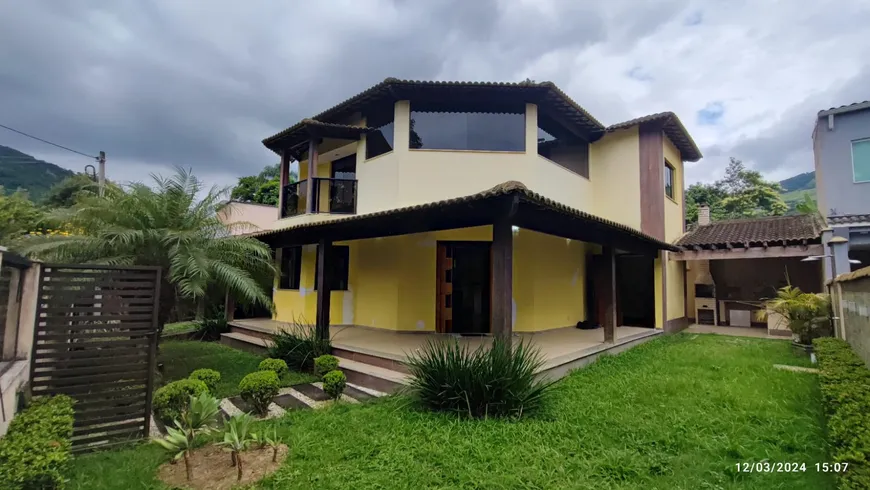 Foto 1 de Casa de Condomínio com 4 Quartos à venda, 150m² em Campo Grande, Rio de Janeiro