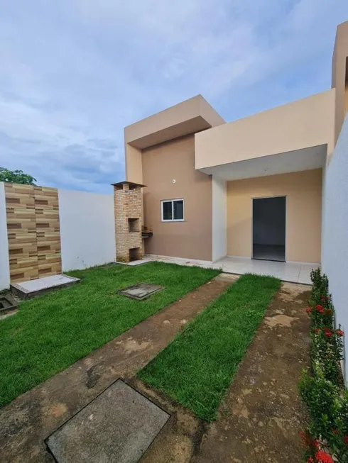 Foto 1 de Casa com 3 Quartos à venda, 91m² em Ancuri, Itaitinga