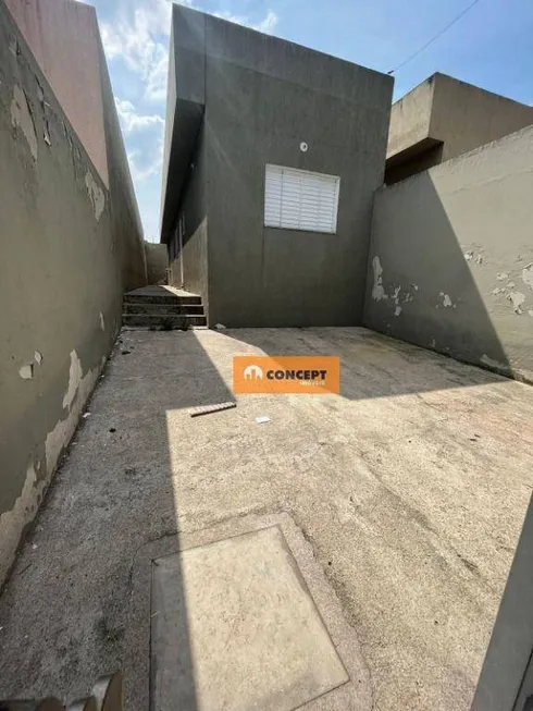 Foto 1 de Casa com 2 Quartos à venda, 80m² em Jardim Tamandaré, Poá