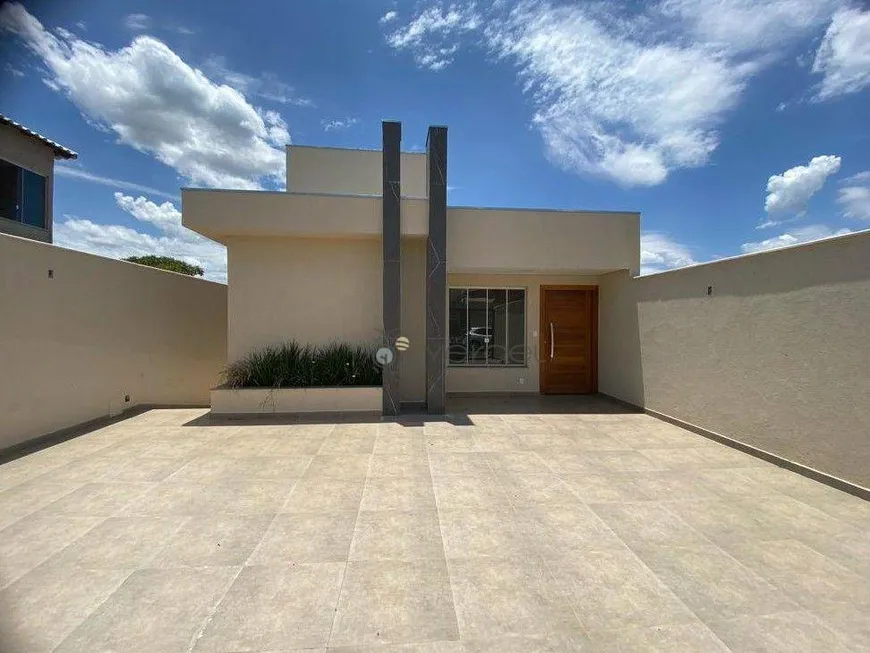 Foto 1 de Casa com 3 Quartos à venda, 101m² em Shalimar, Lagoa Santa