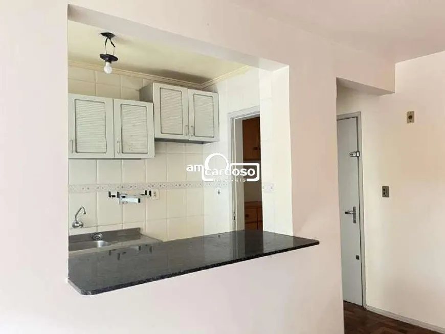 Foto 1 de Apartamento com 1 Quarto à venda, 38m² em Jardim Lindóia, Porto Alegre