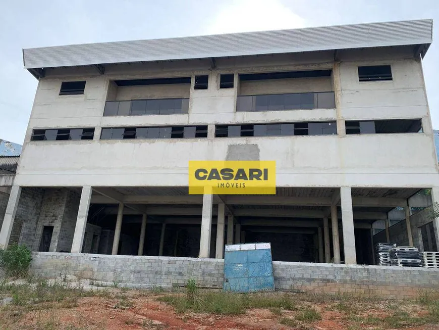 Foto 1 de Galpão/Depósito/Armazém à venda, 2060m² em Vila Liviero, São Paulo