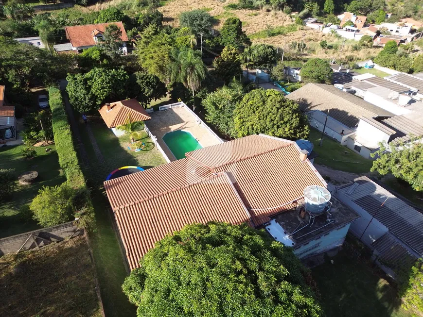 Foto 1 de Fazenda/Sítio com 4 Quartos à venda, 1700m² em Vale Verde, Valinhos