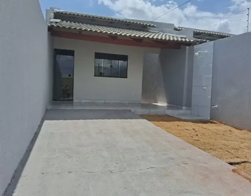 Foto 1 de Casa com 2 Quartos à venda, 79m² em Santa Regina, Camboriú