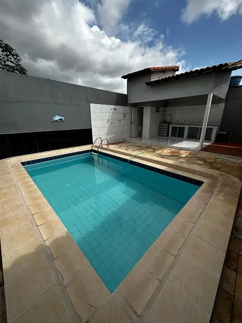 Foto 1 de Casa com 3 Quartos à venda, 250m² em Bequimão, São Luís